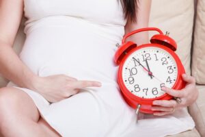Jak ginekolog ocenia wiek ciążowy – kluczowe informacje dla przyszłych mam