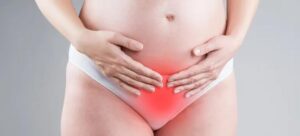 Ból jajnika w ciąży – kiedy jest normalny, a kiedy wymaga uwagi?