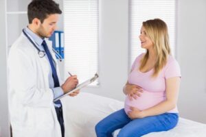 Częstotliwość wizyt u lekarza w ciąży – co warto wiedzieć?