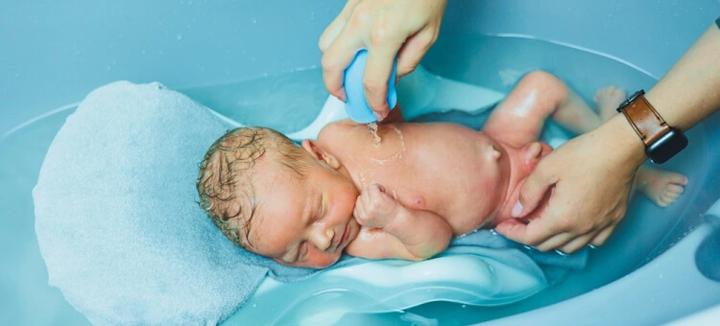 Naturalne dodatki do kąpieli wspierające leczenie zapalenia oskrzeli