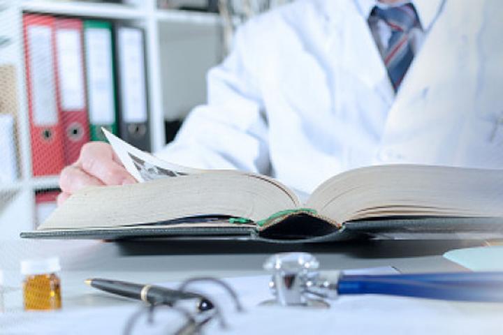 Bezpieczeństwo tabletek przeciwbólowych w laktacji