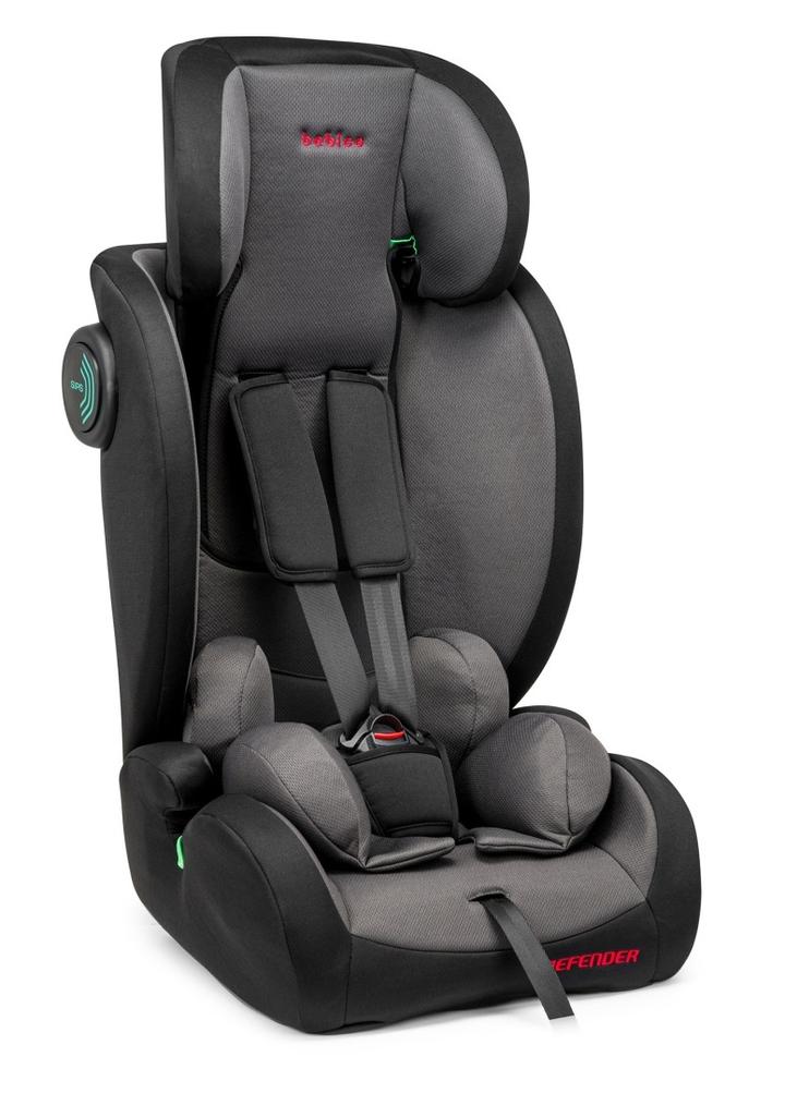 Różnice i zalety fotelika i podstawki