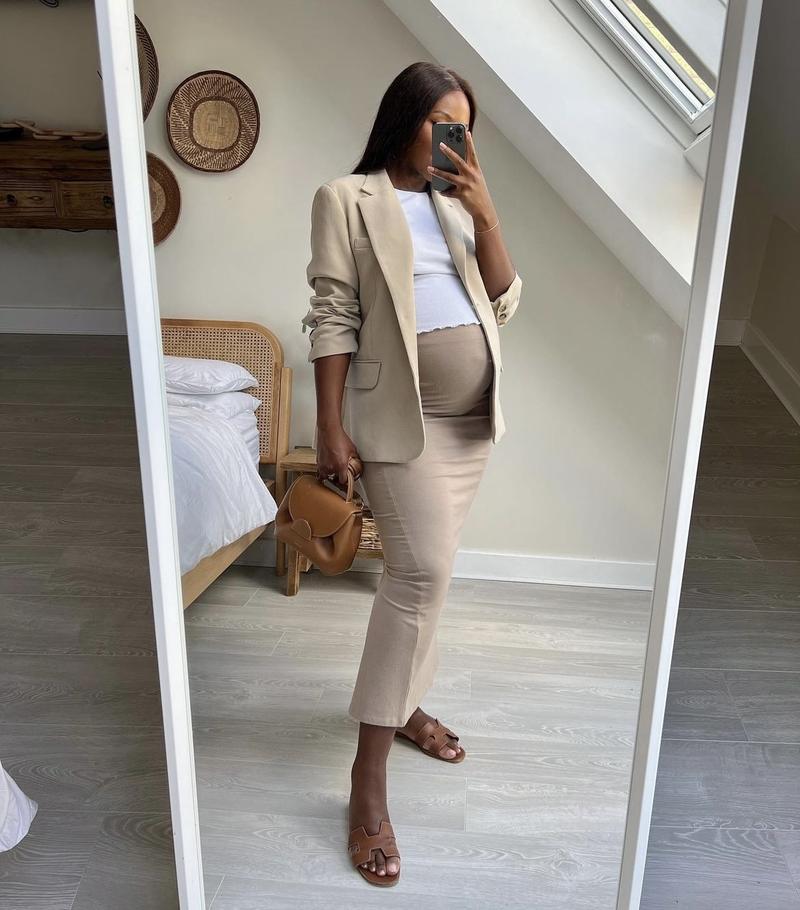 Tkaniny na lato w ciąży