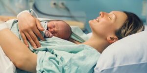 Jak długo organizm potrzebuje czasu na regenerację po porodzie?