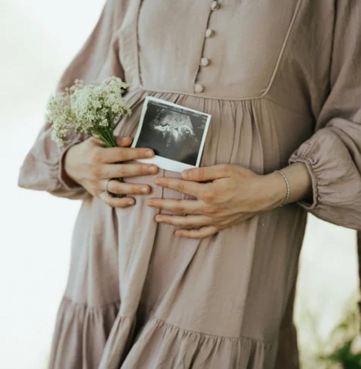 Modowe triki na zamaskowanie brzuszka