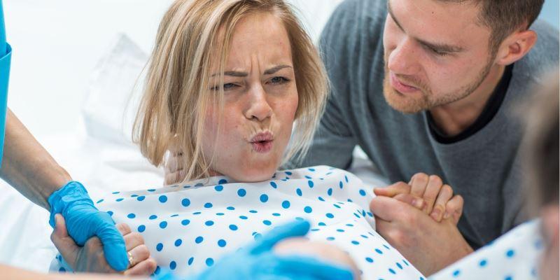 Rola partnera w trakcie porodu