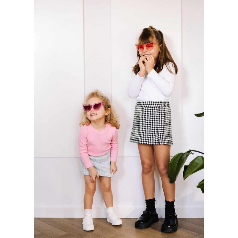 Prosty przewodnik: jak uszyć spodnie dla dzieci krok po kroku